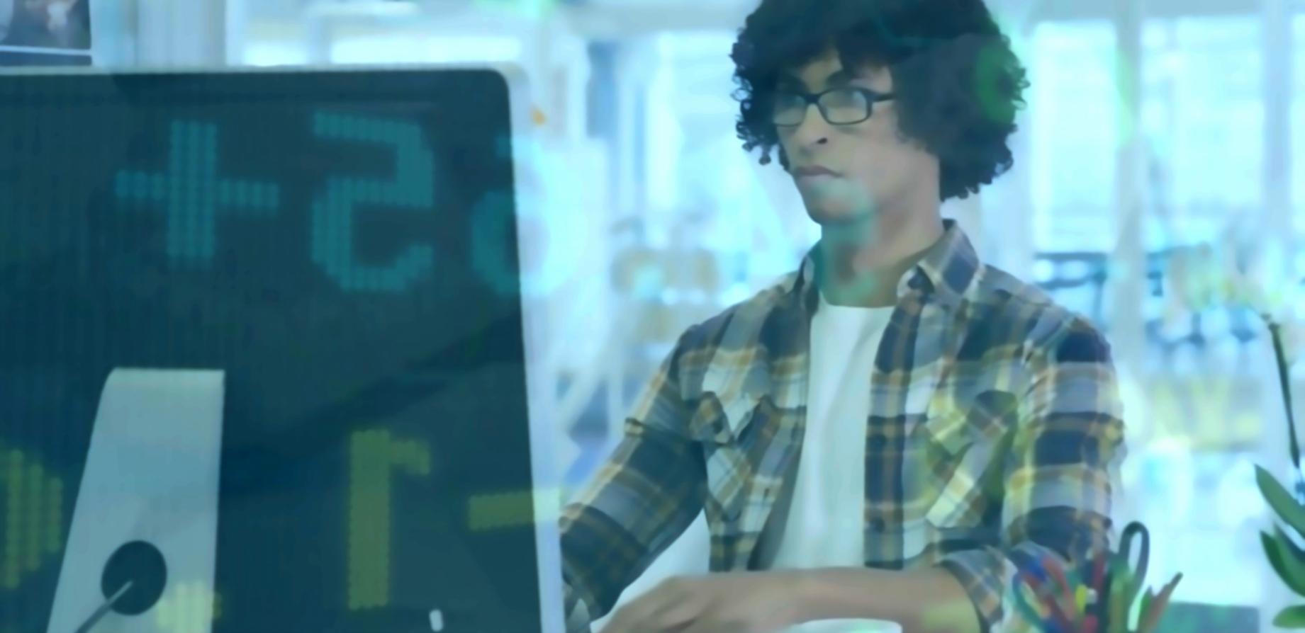 Studenti durante una sessione pratica di level design in laboratorio